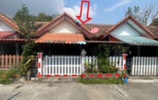 ทรัพย์สถาบันโดย GHB ทาวน์เฮาส์ แวนด้า การ์เด้นท์