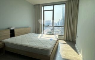 The Room Rama4 ใกล้จุฬา สามย่าน แหล่งของกินบรรทัดทอง ใกล้ BTS วงเวียนใหญ่ เพียง 200 เมตร เดินทางสะดวกมาก : โดยนายหน้า/ตัวแทน