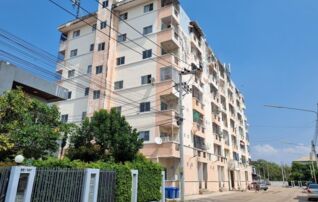 ทรัพย์สถาบันโดย GHB คอนโด เมอร์ซิเดสเฮ้าส์ คอนโด (Mercedes House Condo)
