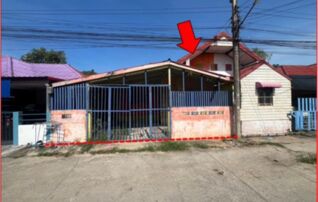 ทรัพย์สถาบันโดย GHB บ้านแฝด เซพวิ่งโฮม (D Living Korat)