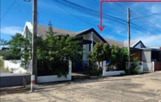 ทรัพย์สถาบันโดย GHB ทาวน์เฮาส์ เดอะทรีโอ