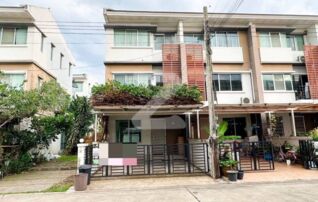 ## [ขายด่วน! เจ้าของขายเอง] ทาวน์โฮม 3 ชั้น แบรนด์แสนสิริ ทำเลดีที่สุดในลาดกระบัง ใกล้ Robinson & Paseo  (หลังมุม)  : เจ้าของขายเอง (งดรับนายหน้า)