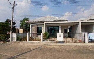 ทรัพย์สถาบันโดย GHB บ้านแฝด ถนนทางหลวงหมายเลข 3079