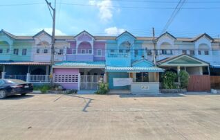 ทรัพย์สถาบันโดย JAM ทาวน์เฮาส์ แพรมาพร รังสิต - คลอง 11 (Baan Phraemaporn Rangsit Klong 11)
