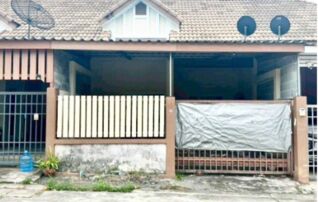 ทรัพย์สถาบันโดย GHB ทาวน์เฮาส์ เซนสิริทาวน์ (Censiri Town Yaek Khanamrai)