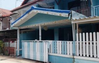 ทรัพย์สถาบันโดย GHB ทาวน์เฮาส์ พฤกษา 3
