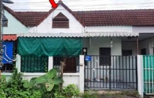 ทรัพย์สถาบันโดย GHB ทาวน์เฮาส์ ซอยบ้านดงไชย ซ.5 ถนนวังขวา