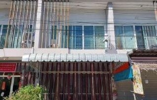 ทรัพย์สถาบันโดย GHB ทาวน์เฮาส์ ซอยซ.21 คลองเตย ถนนนวลแก้ว