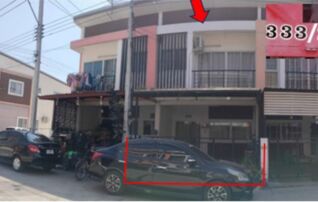 ทรัพย์สถาบันโดย GHB ทาวน์เฮาส์ ม.ภูมิสิริ2