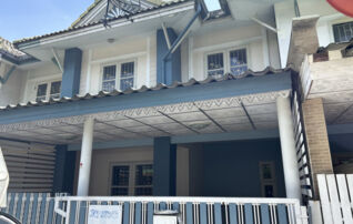 ทรัพย์สถาบันโดย JAM ทาวน์เฮาส์ บ้านพฤกษาบี (Baan Pruksa B Rangsit-Klong 3)