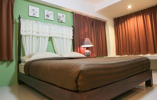 บ้านลานโมก