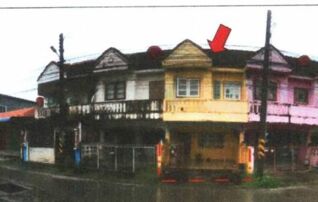 ทรัพย์สถาบันโดย GHB ทาวน์เฮาส์ ซอยกรแก้ว ถนนประตูลอด