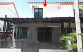 ทรัพย์สถาบันโดย GHB บ้านแฝด ถนนพระราม2 แยกเข้าถนนโย