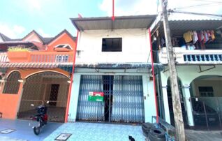 ทรัพย์ธนาคารโดย KASIKORNBANK ทาวน์เฮาส์ ซอยราษฎร์อุทิศ 24 ถนนราษฎร์อุทิศ