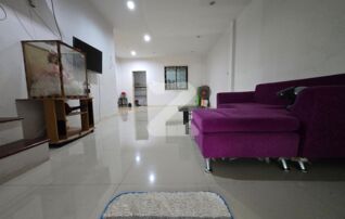 ขายด่วน‼️ 1.45 ล้าน  บ้านทาวน์โฮม 2 ชั้น 3นอน 2น้ำ หน้ากว้าง 5เมตร                                : เจ้าของขายเอง (งดรับนายหน้า)