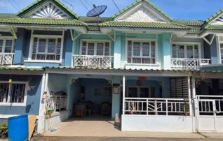 ทรัพย์สถาบันโดย GHB ทาวน์เฮาส์ พฤกษา 12/1 (Baan Pruksa 12/1 Rangsit-Klong 3)