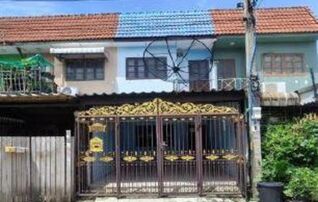 ทรัพย์สถาบันโดย GHB ทาวน์เฮาส์ บางบัวทอง นนทบุรี