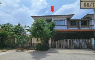 ทรัพย์สถาบันโดย GHB บ้านแฝด บาหลี บีช