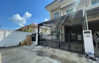 🏡 บ้านให้เช่า 📍พร้อมอยู่ 16 ธันวาคม 2567“ หรือตามตกลง เจ้าของปล่อยเอง ***ไม่รับ Agent*** 🏡 หมู่บ้านพฤกษาวิลล์ 106 รังสิต-คลองสอง  📍บ้านหลังมุม  : เจ้าของให้เช่าเอง (งดรับนายหน้า)