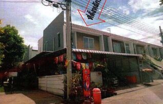 ทรัพย์สถาบันโดย GHB ทาวน์เฮาส์ บางบัวทอง นนทบุรี
