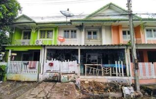 ทรัพย์สถาบันโดย GHB ทาวน์เฮาส์ บ้านพฤกษา 12 รังสิต-คลองสาม (Baan Pruksa 12 Rangsit-Klong 3)
