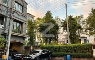 TOWNHOME IN BANGNA!! Ready to move in!!! (owner’s post) 📍BAAN KLANG MUANG BRITISH TOWN SRINAKARIN : เจ้าของขายเอง (งดรับนายหน้า)