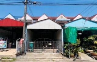 ทรัพย์สถาบันโดย GHB ทาวน์เฮาส์ ศุภาลัยบุรี