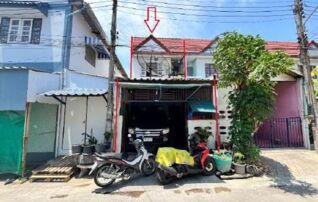 ทรัพย์สถาบันโดย GHB ทาวน์เฮาส์ ฟ้าใสวิลล์