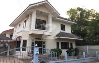 ขายบ้านมือสองหมู่บ้านเบสโฮมมะลิวัลย์ เนื้อที่ 117 ตรว ขายถูกกว่านี้ไม่มีแล้วจ้า ซอย 18 นัดดูบ้านก่อนต่อราคาได้จ้า : เจ้าของขายเอง (งดรับนายหน้า)