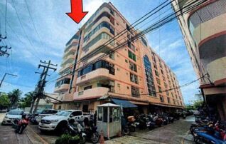 ทรัพย์สถาบันโดย GHB คอนโด บ้านพระยาภิรมย์-รัชดา (Baan Phraya Phirom-Ratchada)