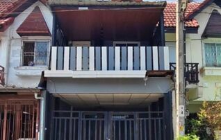 ทรัพย์สถาบันโดย GHB ทาวน์เฮาส์ นครทองปาร์ควิว 3 (Nakornthong Park View 3)