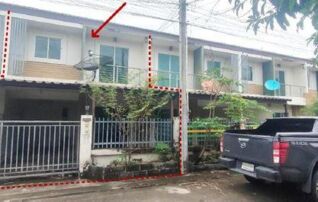 ทรัพย์สถาบันโดย GHB ทาวน์เฮาส์ เอพลัส กรีนโฮม