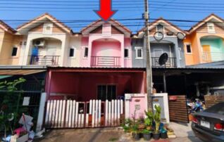 ทรัพย์สถาบันโดย GHB ทาวน์เฮาส์ ปารียา
