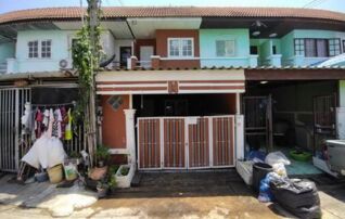 ทรัพย์สถาบันโดย GHB ทาวน์เฮาส์ ฉัตรไพลิน ลาดหลุมแก้ว (Chatrapailin Latlumkaew)