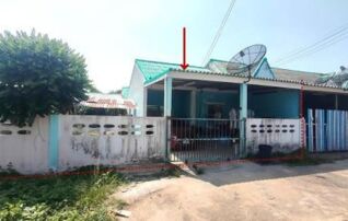 ทรัพย์สถาบันโดย GHB ทาวน์เฮาส์ เรือนแก้ว