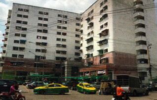 ทรัพย์สถาบันโดย ธอส คอนโด ศรีไทย คอนโด 5 (Srithai Condo 5)