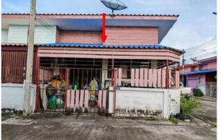 ทรัพย์สถาบันโดย GHB ทาวน์เฮาส์ แสนสุข บางปลา