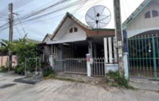 ทรัพย์สถาบันโดย GHB ทาวน์เฮาส์ โชคนิมิต 9 (Baan Duangruethai)