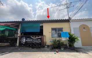 ทรัพย์สถาบันโดย GHB ทาวน์เฮาส์ วรางกูร