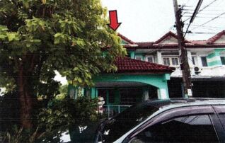 ทรัพย์สถาบันโดย GHB ทาวน์เฮาส์ เมืองประชา