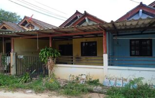 ทรัพย์สถาบันโดย GHB ทาวน์เฮาส์ บ้านค่าย ระยอง