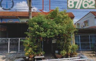 ทรัพย์สถาบันโดย GHB ทาวน์เฮาส์ บัวทองแลนด์