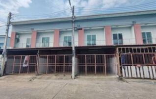 ทรัพย์สถาบันโดย GHB ทาวน์เฮาส์ ฉัตรไพลิน ลาดหลุมแก้ว (Chatrapailin Latlumkaew)