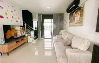 🏡✨ ปล่อยเช่า/ขาย ทาวน์โฮมพร้อมอยู่ ทำเลลาดกระบัง ซอย 3 ✨🏡 📌 เจ้าของปล่อยเอง (ไม่รับ Agent) : เจ้าของให้เช่าเอง (งดรับนายหน้า)