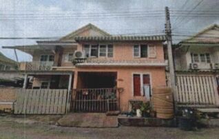 ทรัพย์สถาบันโดย GHB ทาวน์เฮาส์ พฤกษา 13