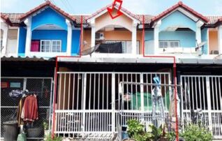 ทรัพย์สถาบันโดย GHB ทาวน์เฮาส์ บ้านเลขที่ 5