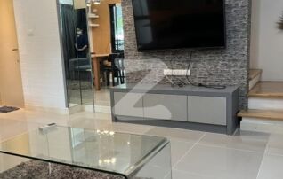 ขายบ้านด่วนพร้อมผู้เช่า ทาวน์โฮม บ้านกลางเมือง นวมินทร์42 บ้านสวยทำเลดี : เจ้าของให้เช่าเอง (งดรับนายหน้า)