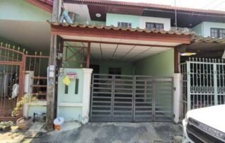 ทรัพย์สถาบันโดย GHB ทาวน์เฮาส์ ฉัตรไพลิน ลาดหลุมแก้ว (Chatrapailin Latlumkaew)