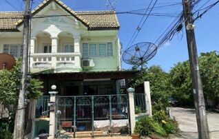 ทรัพย์สถาบันโดย GHB ทาวน์เฮาส์ ร่วมทางฝัน (Baan Ruam Thang Fan)
