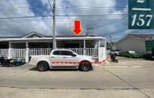 ทรัพย์สถาบันโดย GHB ทาวน์เฮาส์ นิราวิลล์ วิลเลจ (Niraville Village Plus Setthakit-Phanthuwong)